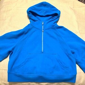 Lululemon half zip scuba “poolside” hoodie, size xs/s, used in great condition